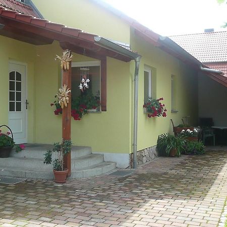 Landurlaub In Schiebsdorf Daire Kasel-Golzig Dış mekan fotoğraf